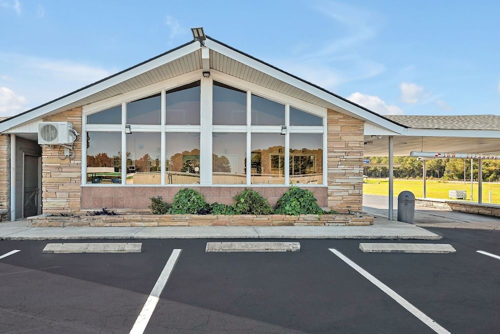 Travelers Inn 3 estrelas em Smithfield