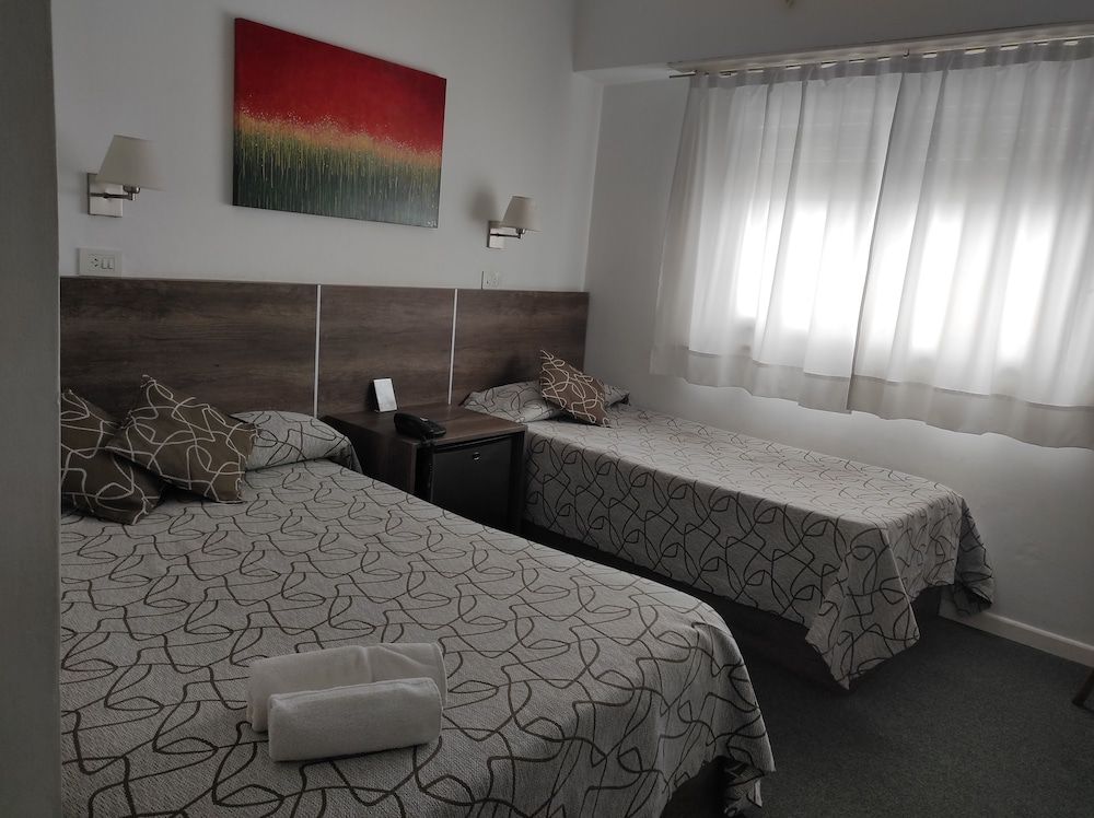 HOTEL ROMA TANDIL 2 estrellas en Tandil
