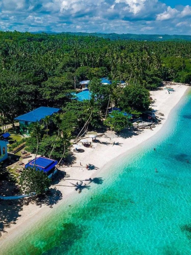 Durhan White Beach Resort powered by Cocotel -1 estrellas en Tabuelan