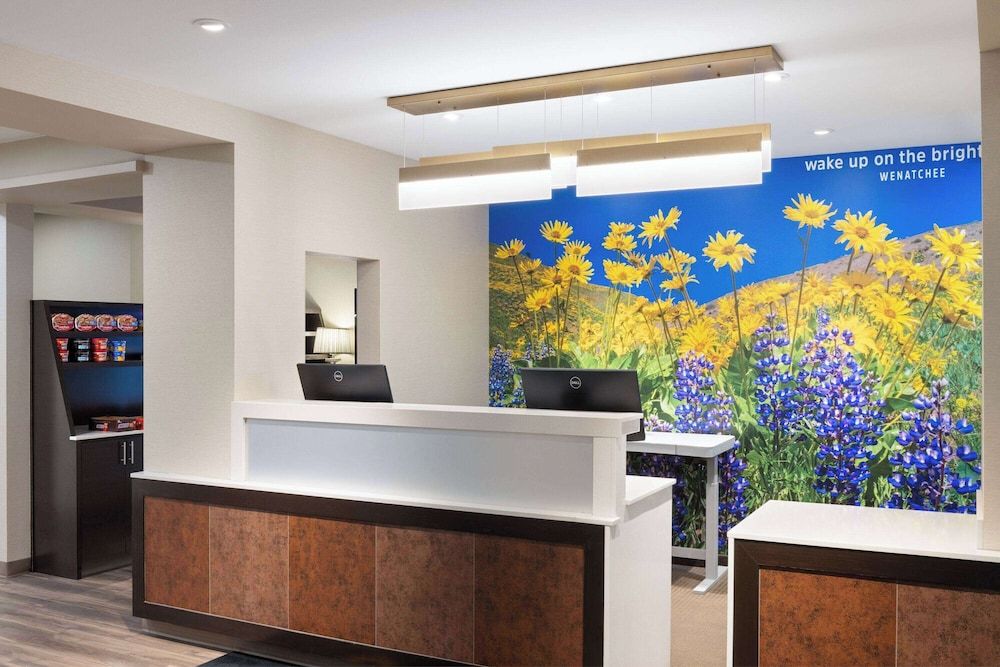 La Quinta Inn & Suites by Wyndham Wenatchee 2