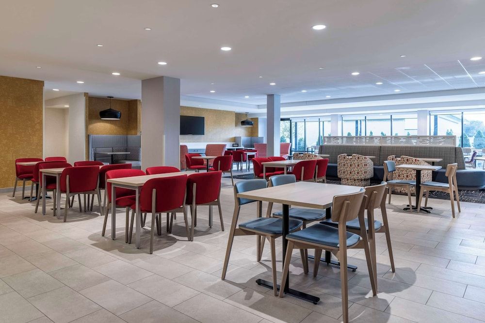 Home2 Suites by Hilton East Haven New Haven 2