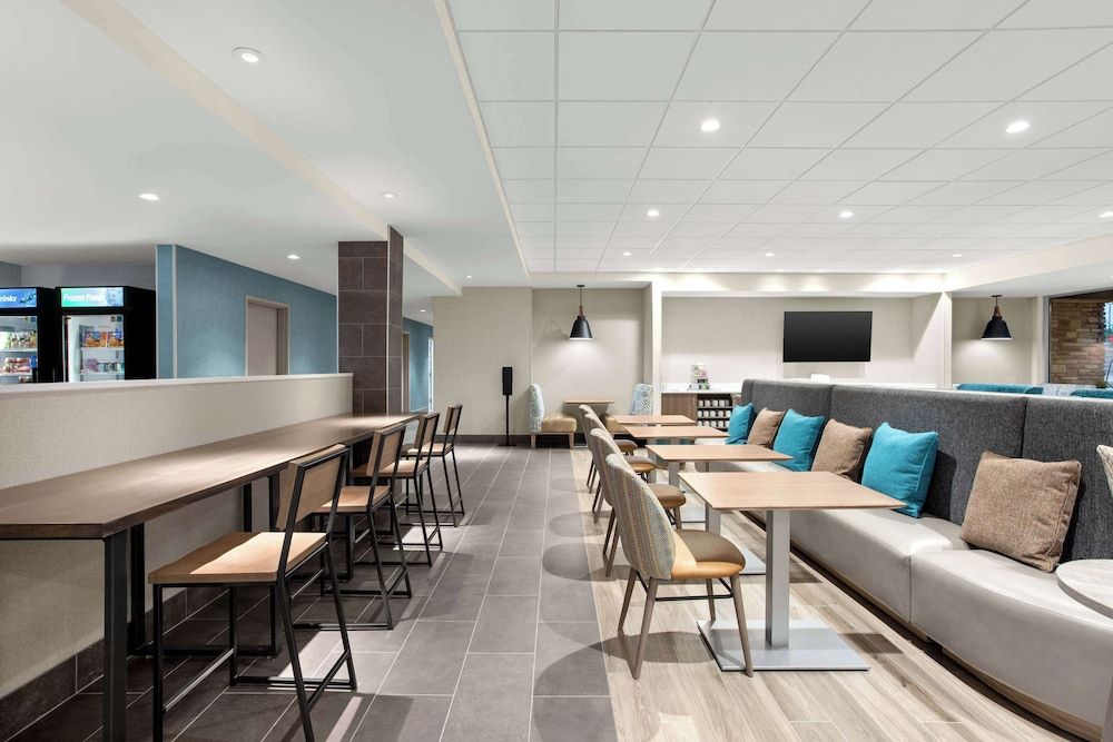 Home2 Suites By Hilton Owatonna 3