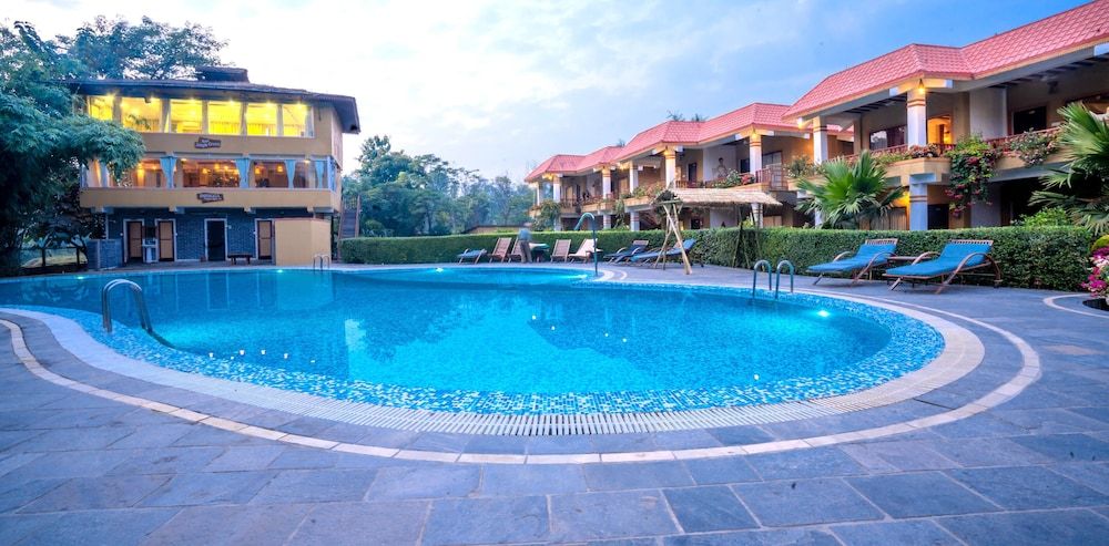 Hotel Jungle Crown 5 estrelas em Sauraha
