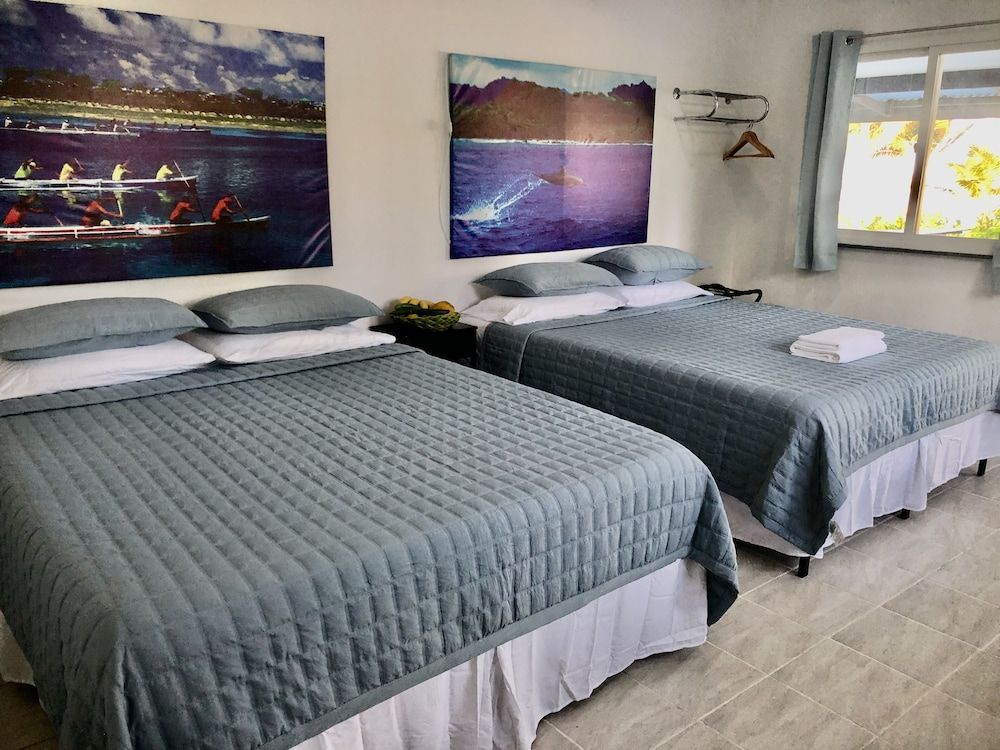 Island Hopper Hotel 3