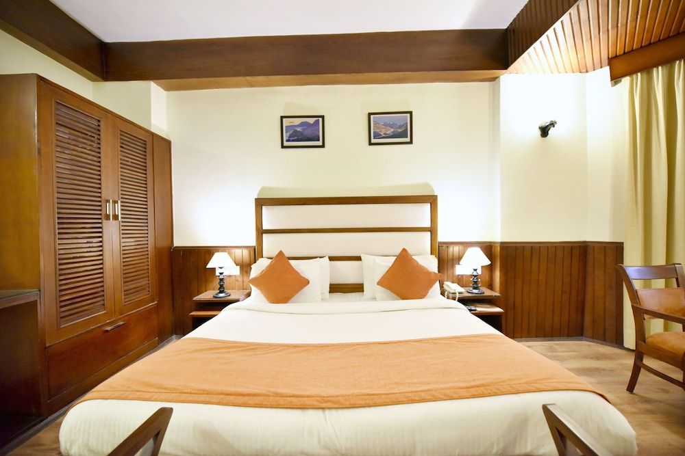 Hotel Shobla Royale 2