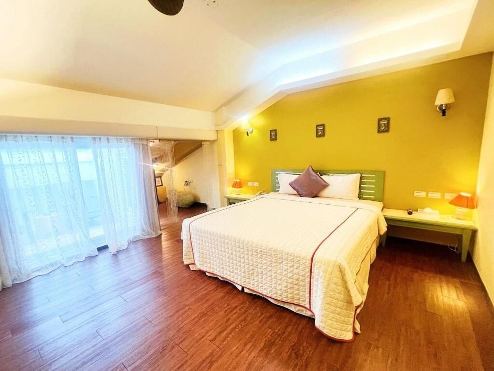 Jasmine Inn 2