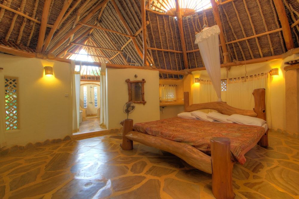 Swahili House Tiwi Beach - Private Oceanfront Boutique Villa Near Diani 3