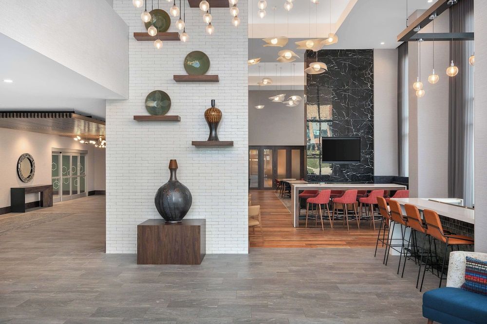 Hampton Inn & Suites Pittsboro 2