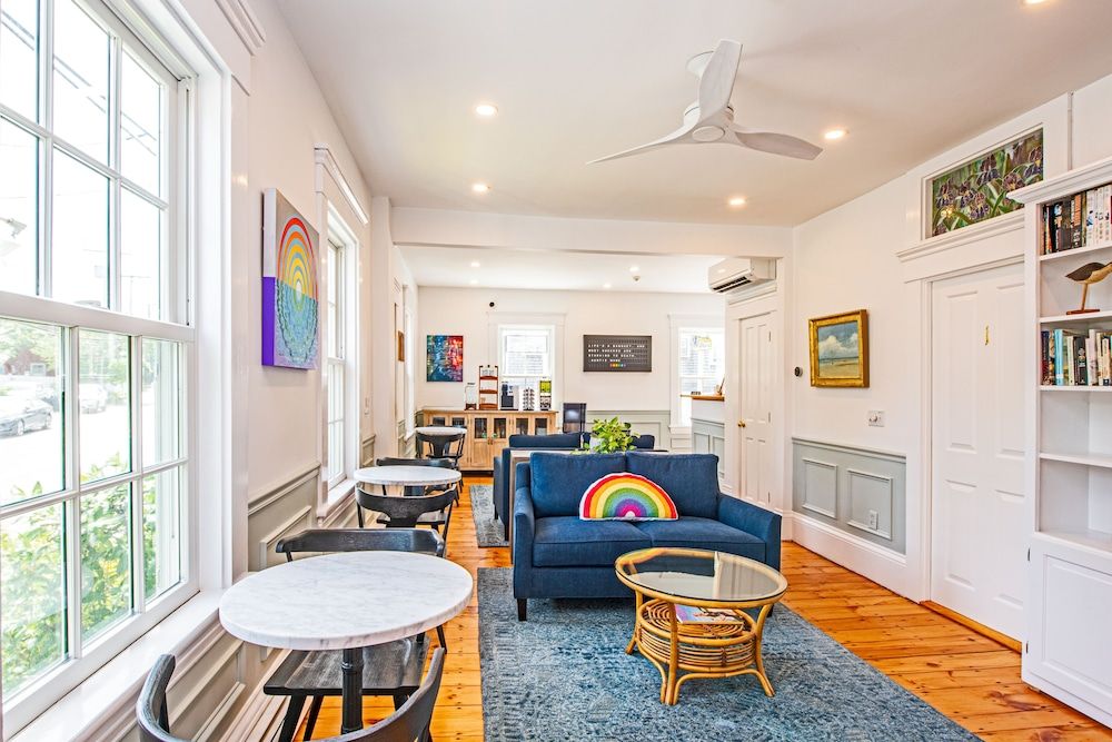 Admirals Landing - Adults Only 2