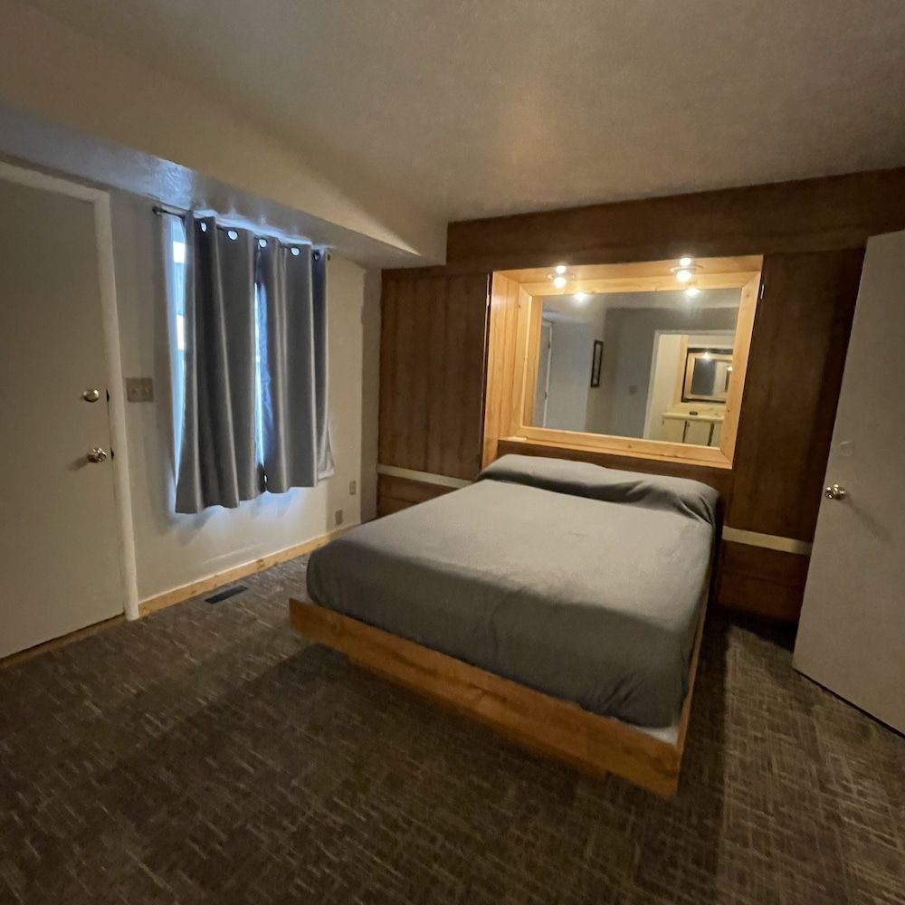 Endless Mountain Resort 3
