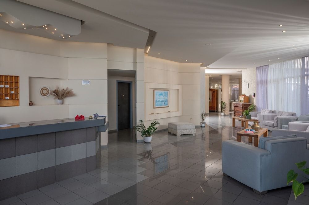 Creteco Hotel & Suites 3