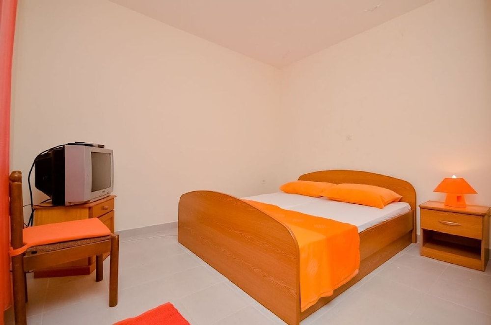 House Marica 3