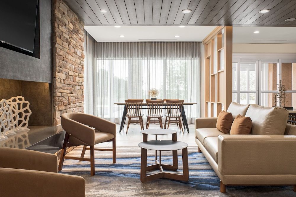 Fairfield Inn & Suites By Marriott Cullman 2