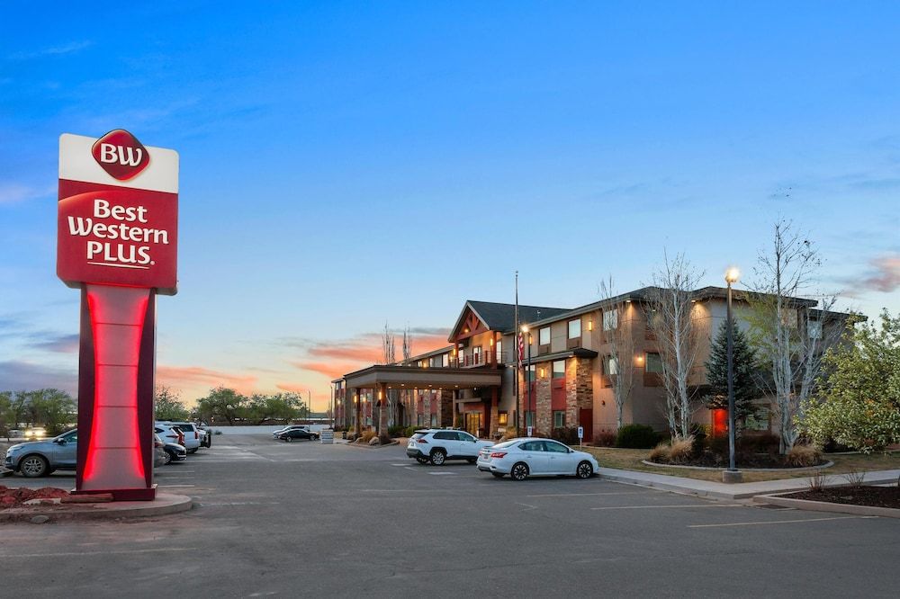 Best Western Plus Landmark Hotel 3 estrellas en Ballard