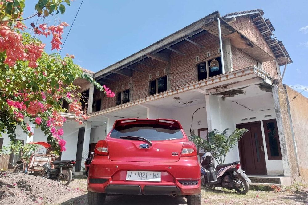 OYO Life 93786 Kost Alamku Syariah 2 estrellas en Limbengan