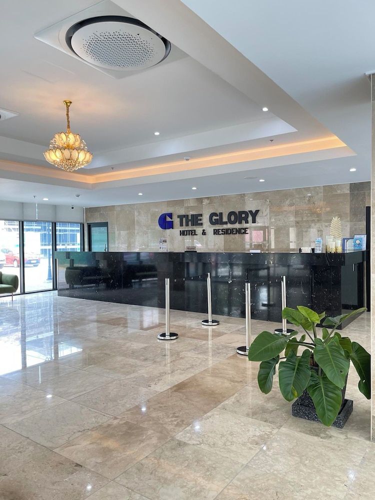 The Glory Hotel and Residence Clark Pampanga -1 estrellas en Mabalacat