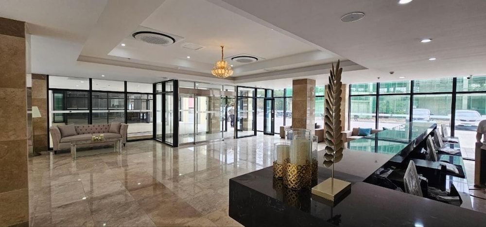 The Glory Hotel and Residence Clark Pampanga 2