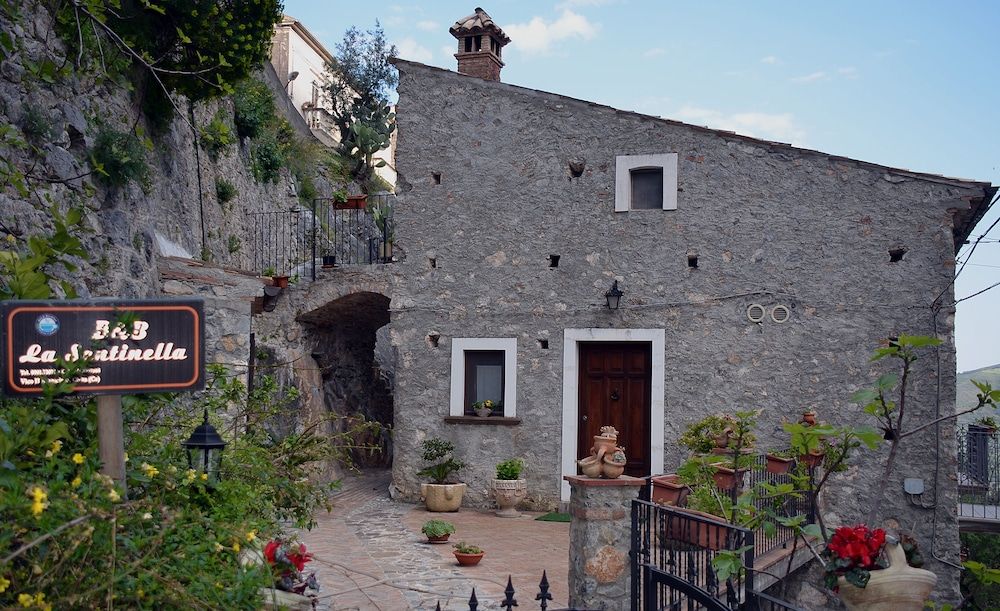 B&B La Sentinella -1 estrellas en Civita