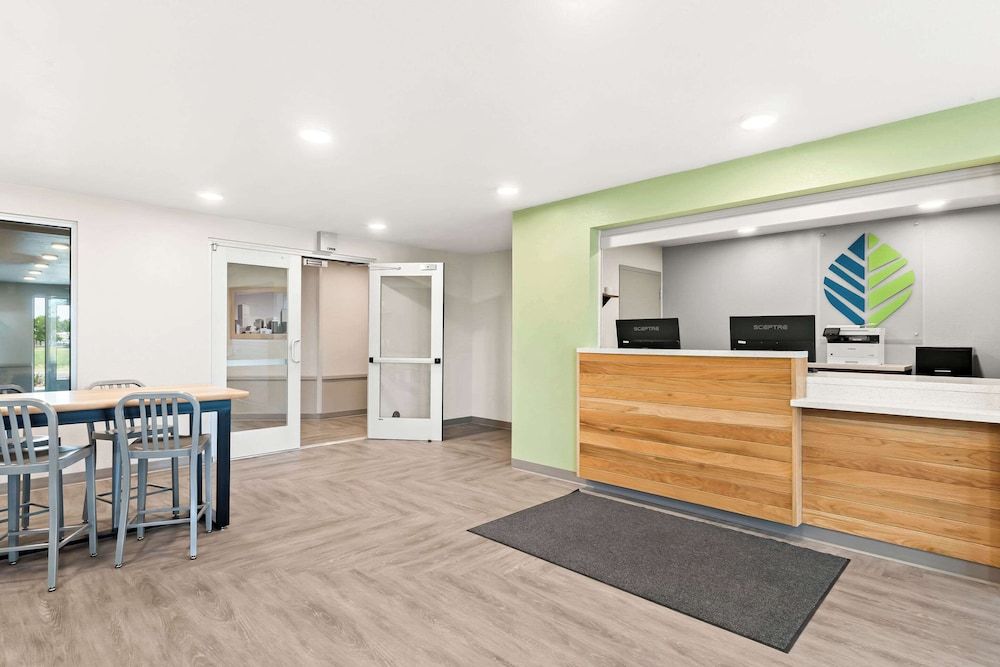 Woodspring Suites Denver Commerce City 3