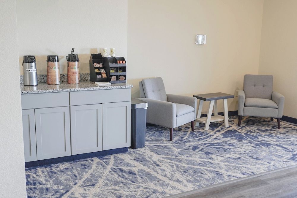Iron Creek Inn & Suites 3