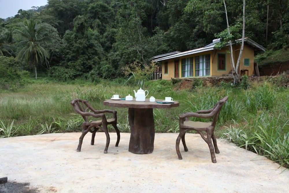 Sinharaja Forest Edge 3 estrelas em Deniyaya