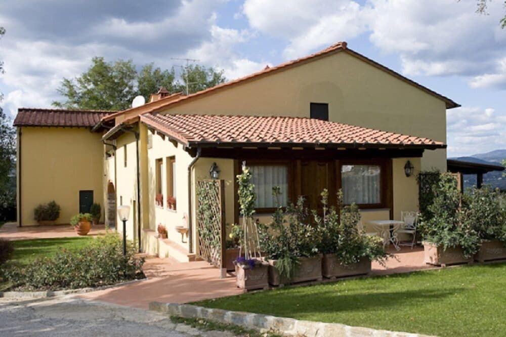 Agriturismo Petrognano -1 estrellas en SantʼEllero