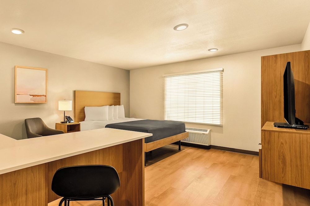 LivAway Suites SLC- West Jordan 2