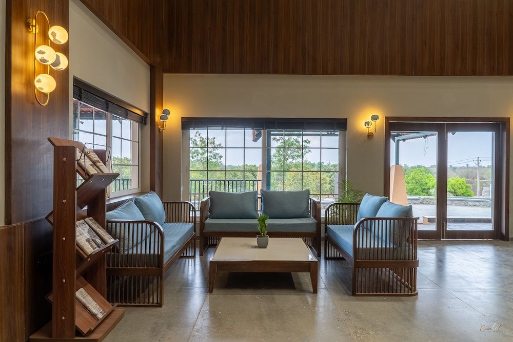 The Fern Wisteria Resort Dhari 2