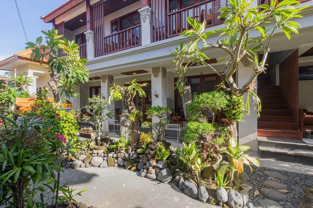 Donahome -1 estrelas em Sanur