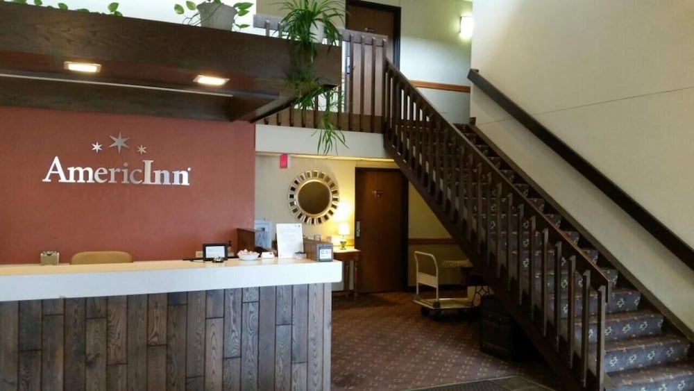 AmericInn by Wyndham Forest Lake 2
