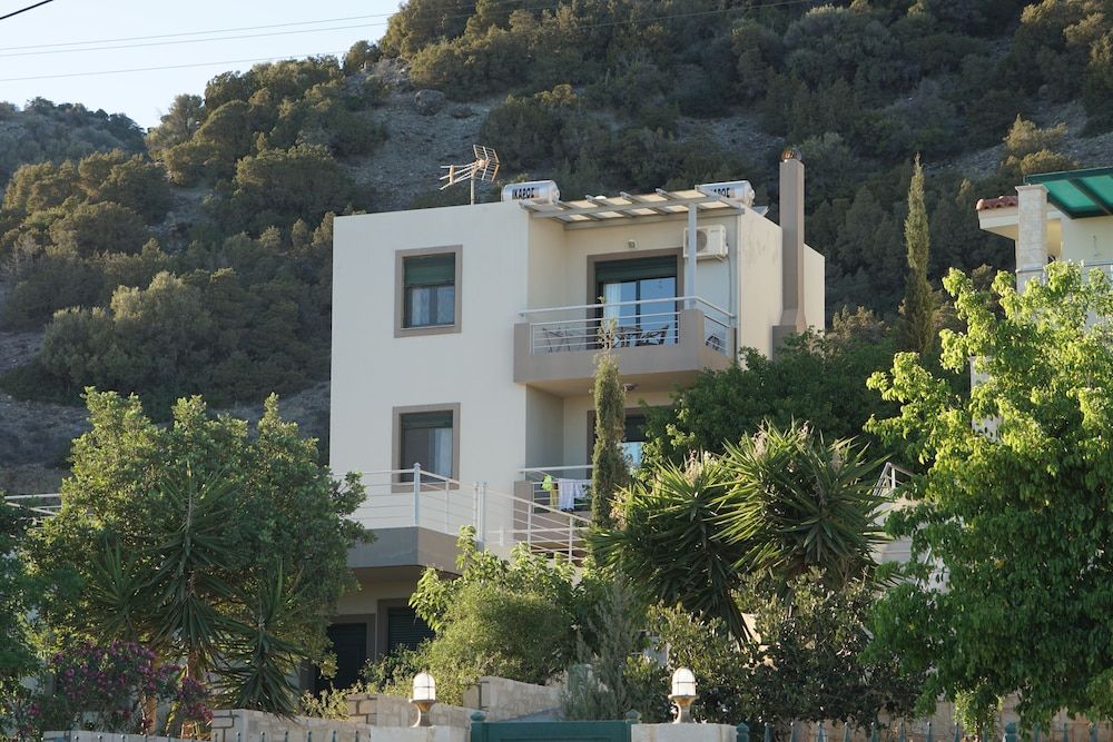 Portela Suites Kampoula 2