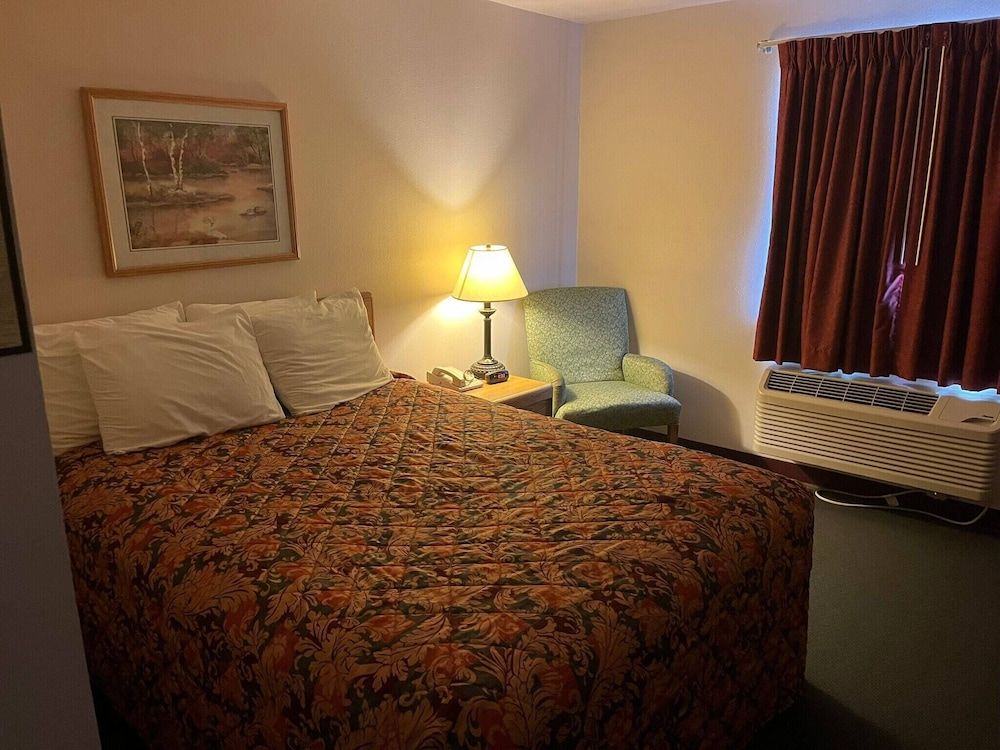 Country Haven Inn 2