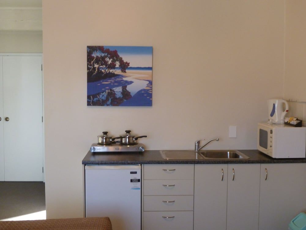 Drury Motor Lodge 2
