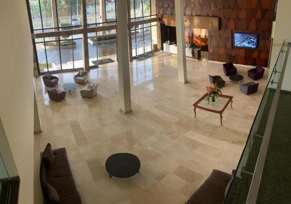 Eurobuilding Hotel & Suites Coro 2