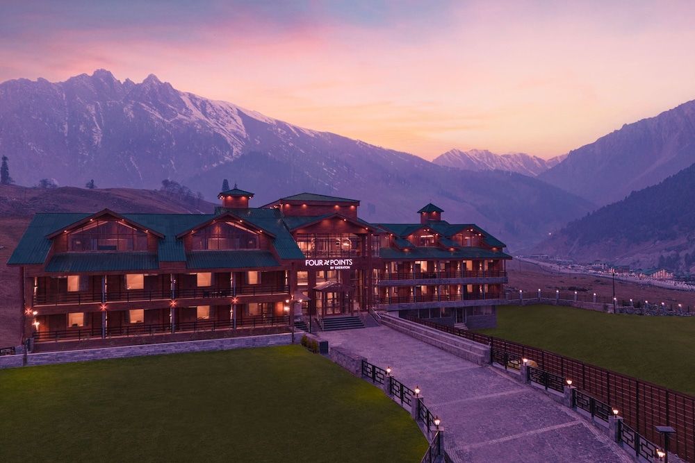 Four Points By Sheraton Sonmarg Resort -1 estrellas en Sonāmarg