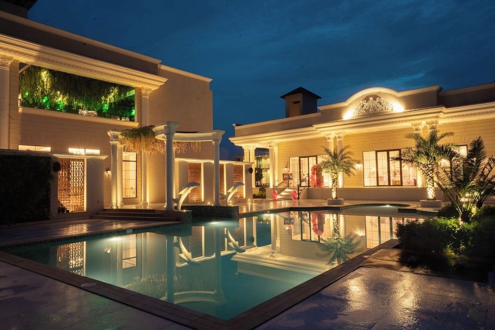 La Nature Hotels & Resorts 5 estrellas en Sīkar