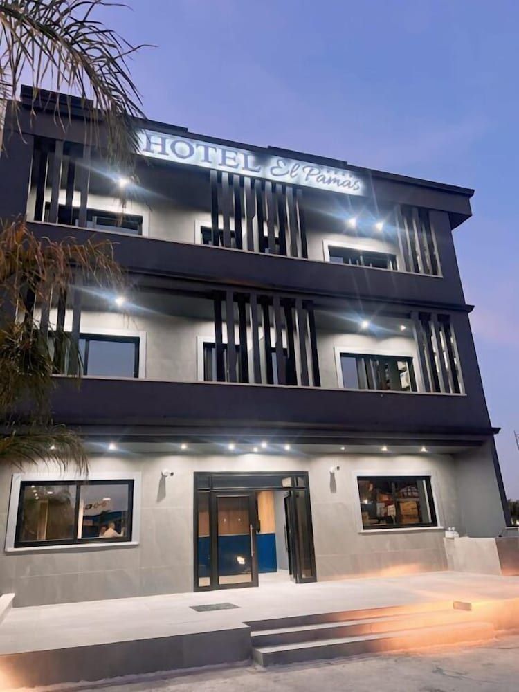 HOTEL EL PAMAS 4 estrellas en Mugnano di Napoli