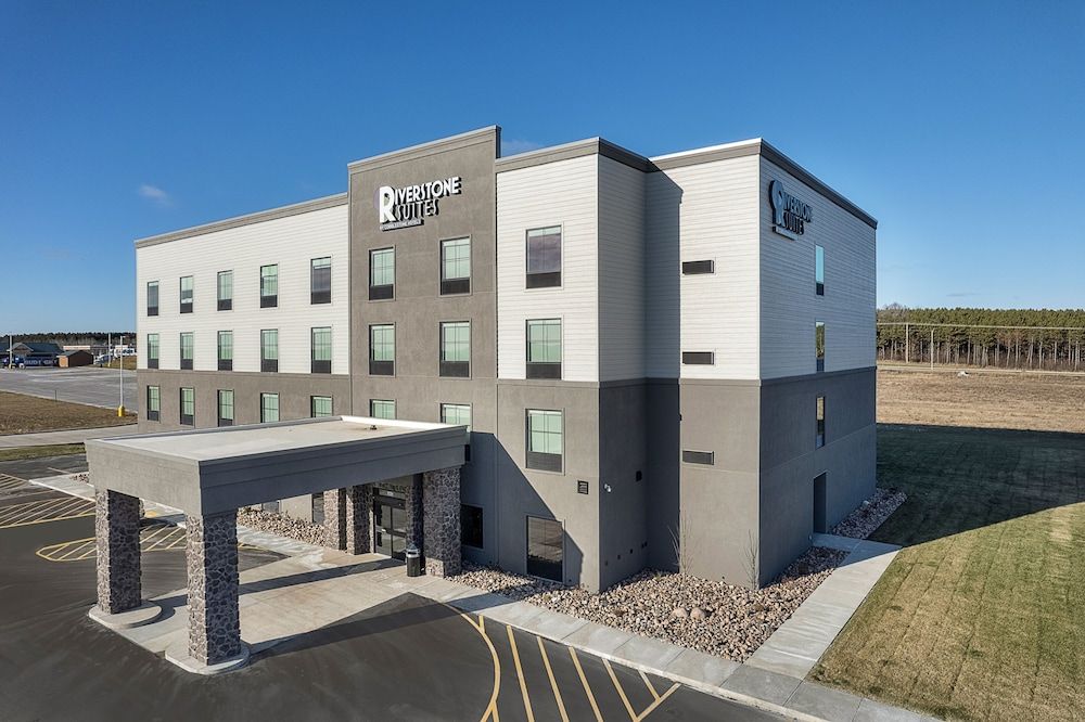 Riverstone Suites - Chippewa Falls 3 estrellas en Chippewa Falls