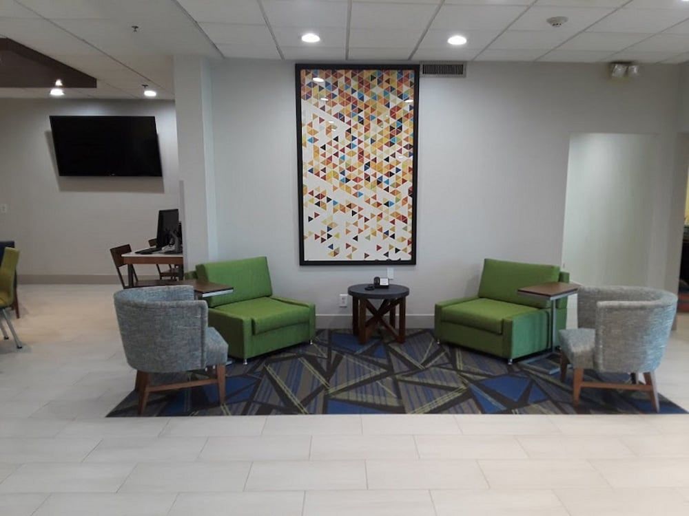 Holiday Inn Express Easton by IHG 3