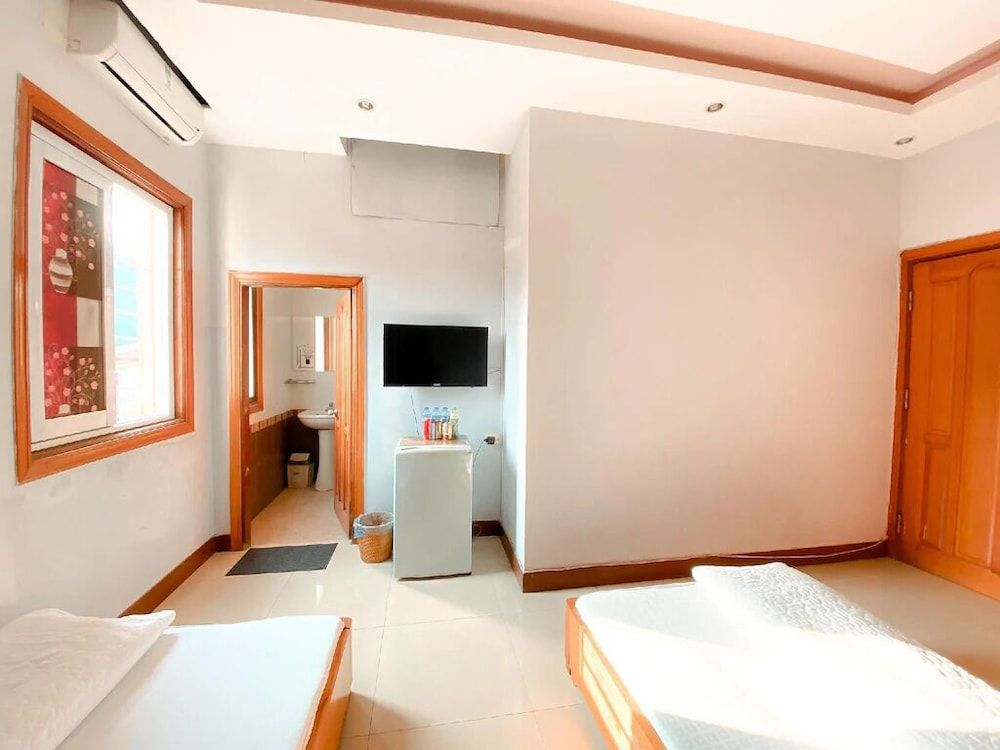 Nhu Y Hotel Lao Cai - by Bay Luxury 3