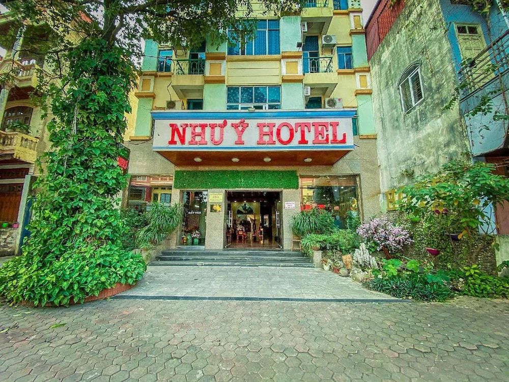 Nhu Y Hotel Lao Cai - by Bay Luxury 1 estrellas en Pho Mới