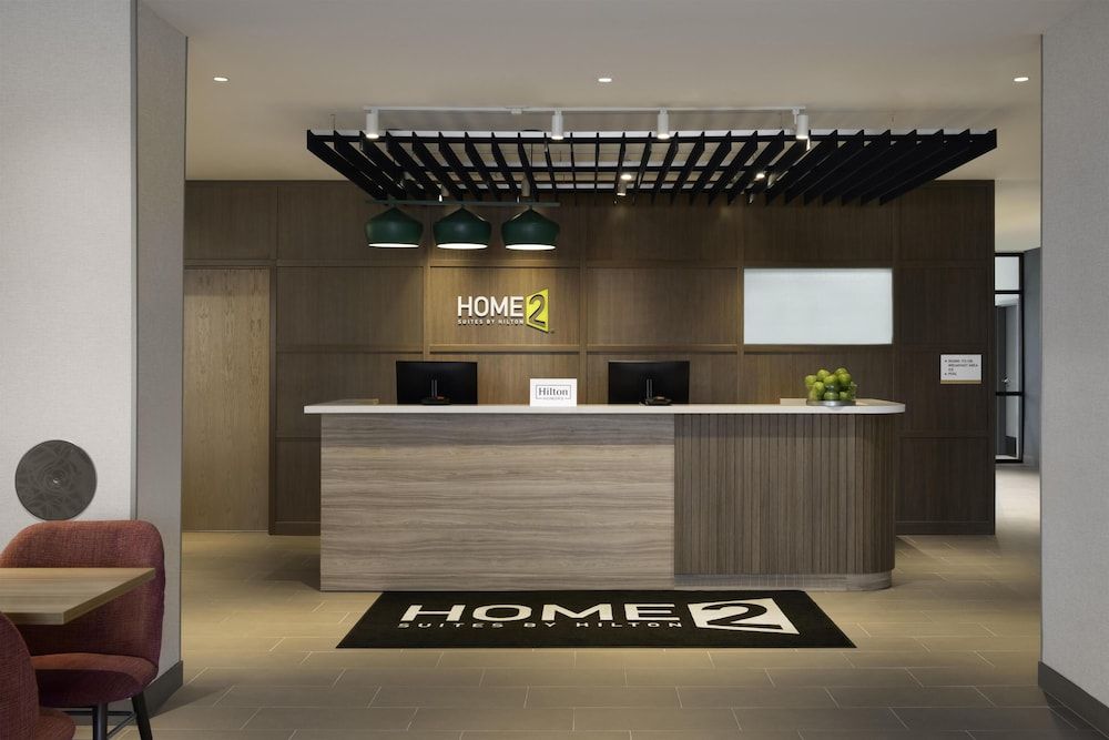 Home2 Suites By Hilton Stevens Point 2