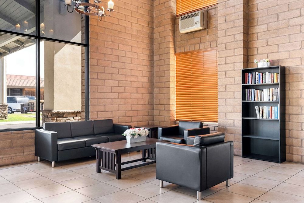Americas Best Value Inn Yakima 3