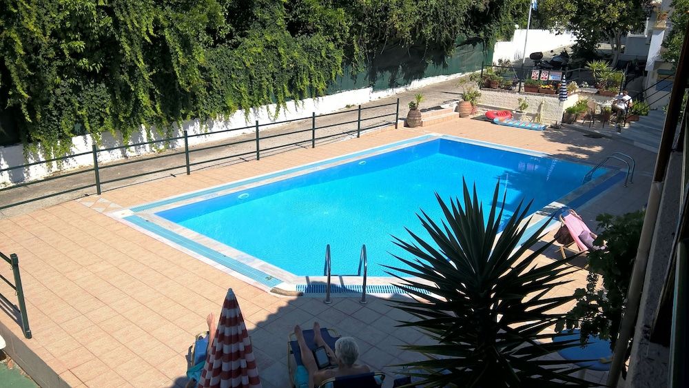 Corfu Dream Holidays -1 estrellas en Spartýlas