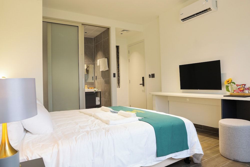 Ao Tien Harbour Boutique Hotel 2