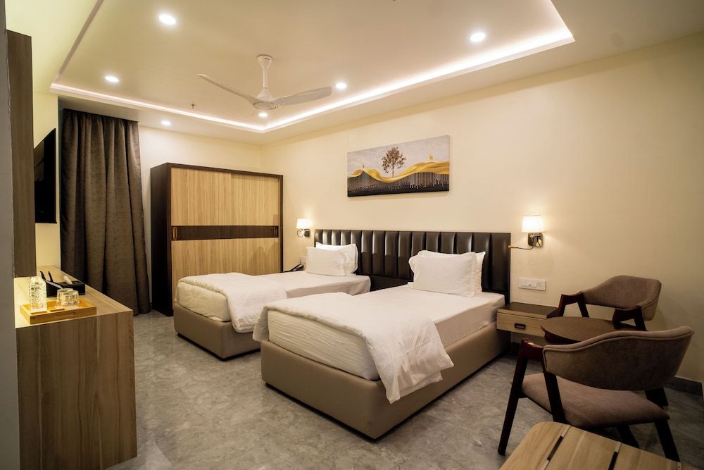 Mastiff Select Medha Plaza Deoghar 3
