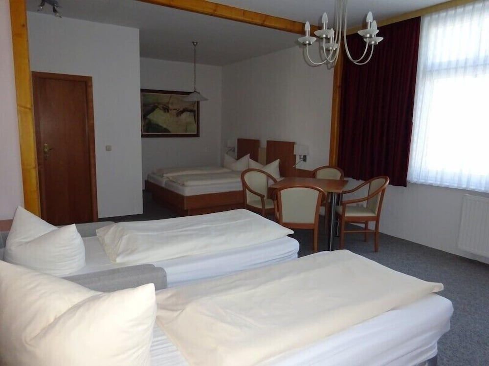 Hotel zur Krone 2