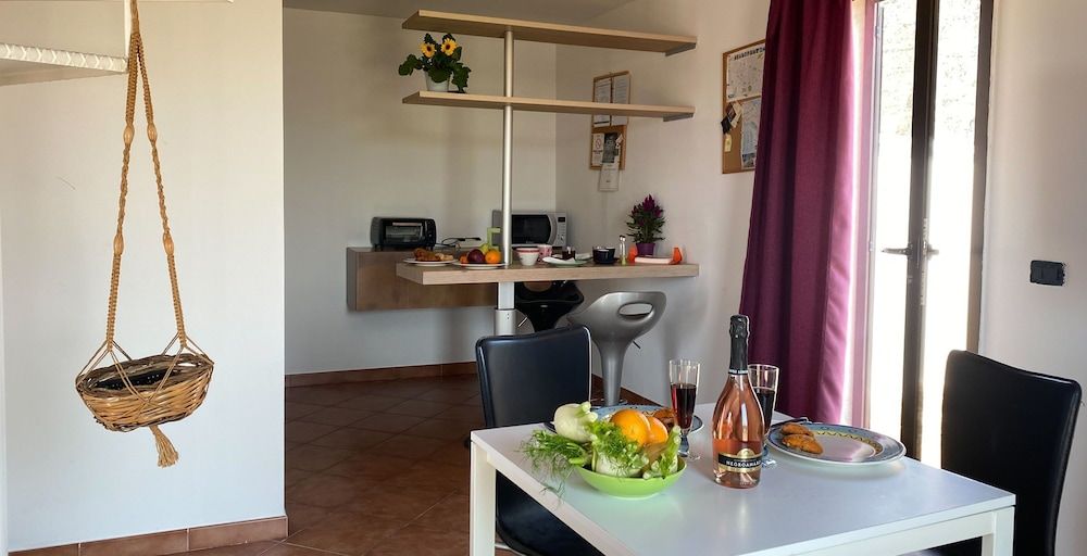 Welcomely - Celi Blu Apartments 2