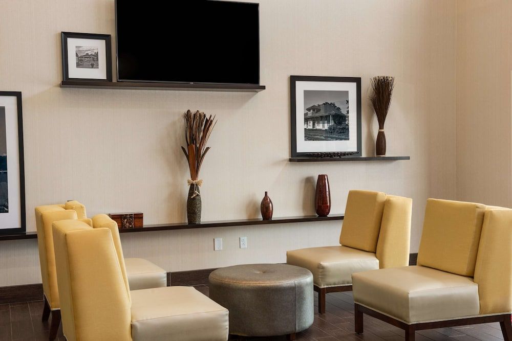 Hampton Inn & Suites Lavonia 2