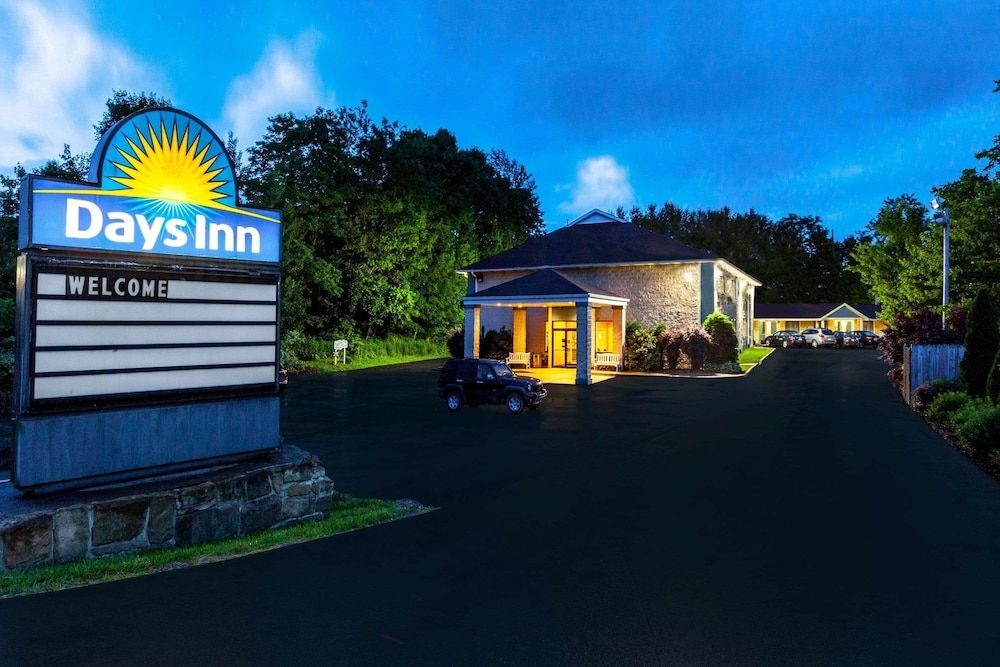 Days Inn by Wyndham Donegal 2 estrellas en Donegal